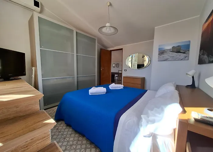 Palazzo Caratozzolo - Attico *