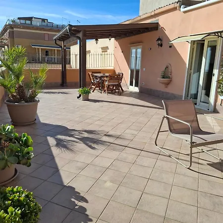 Palazzo Caratozzolo - Attico Apartment *