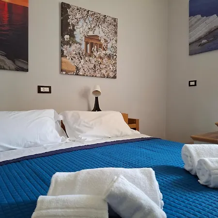 Palazzo Caratozzolo - Attico Apartment Agrigento