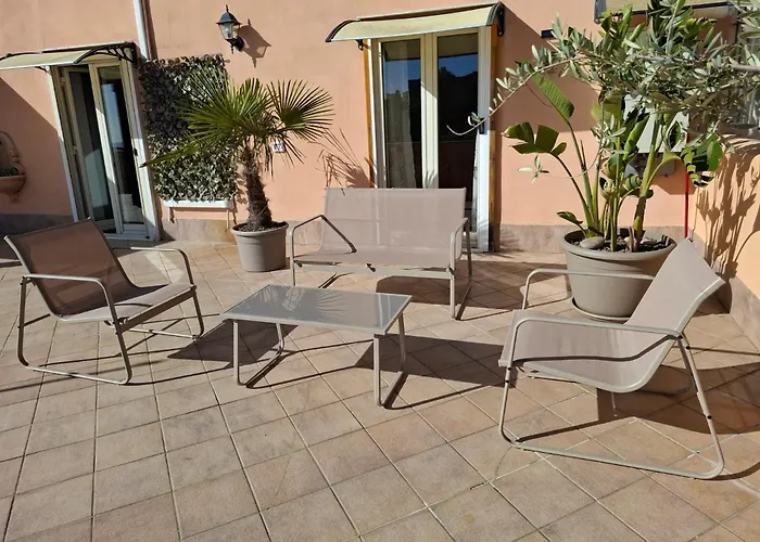 Palazzo Caratozzolo - Attico *