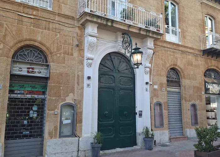 Palazzo Caratozzolo - Attico * 阿格里真托